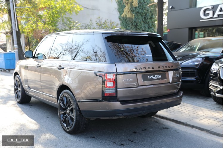 GALLERİA - RANGEROVER VOGUE BLACK PAKET - 21.500KM - TAM DOLU